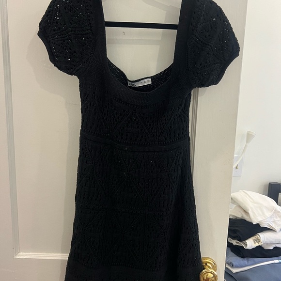 Zara black embroidered dress with slip - Picture 2 of 4
